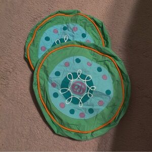 Land of Nod Crate & Barrel Kids 14" Round Green Throw Pillow Cases 2 Embroidered